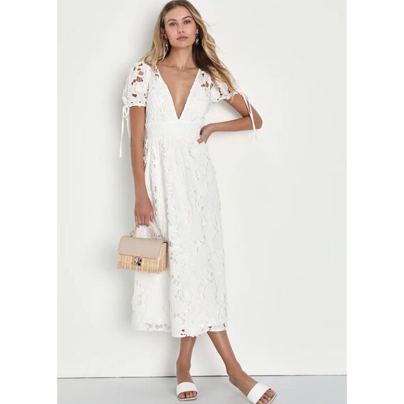 Flourishing Blossoms White 3D Floral Backless Midi Dress - Picture 5 of 7